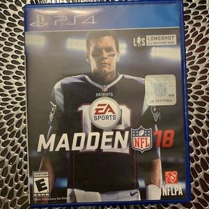 Madden 18 PS4 (Used)